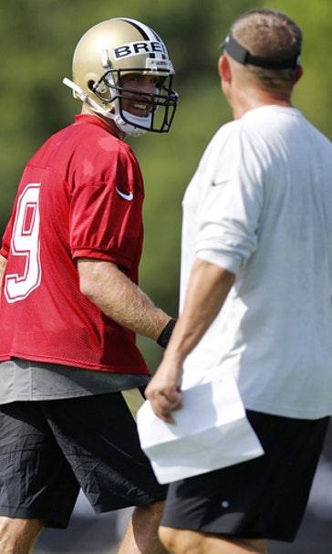 Saints QB Brees calls his contract a 'non-issue'